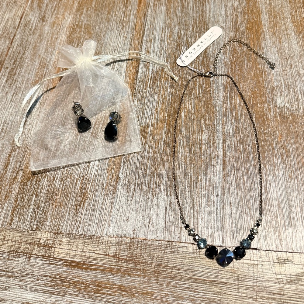 Sorrelli Necklace and Earring Set - Picture 4 of 5